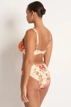 Delight Mid Rise Ruched Pant