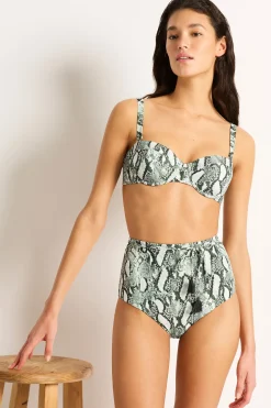 Karli Retro High Waist Pant