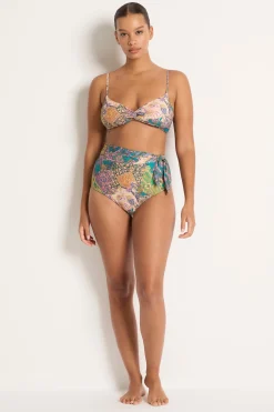 Willow Twist Front Bralette